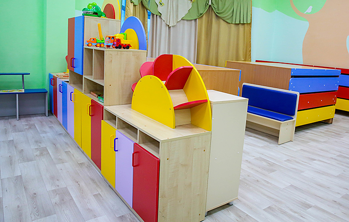 Игровые стеллажи для детских садов продажа со склада
